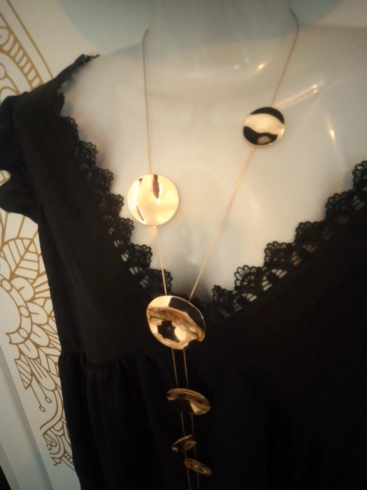 Collier sautoir ronds dorés neuf – photo 2